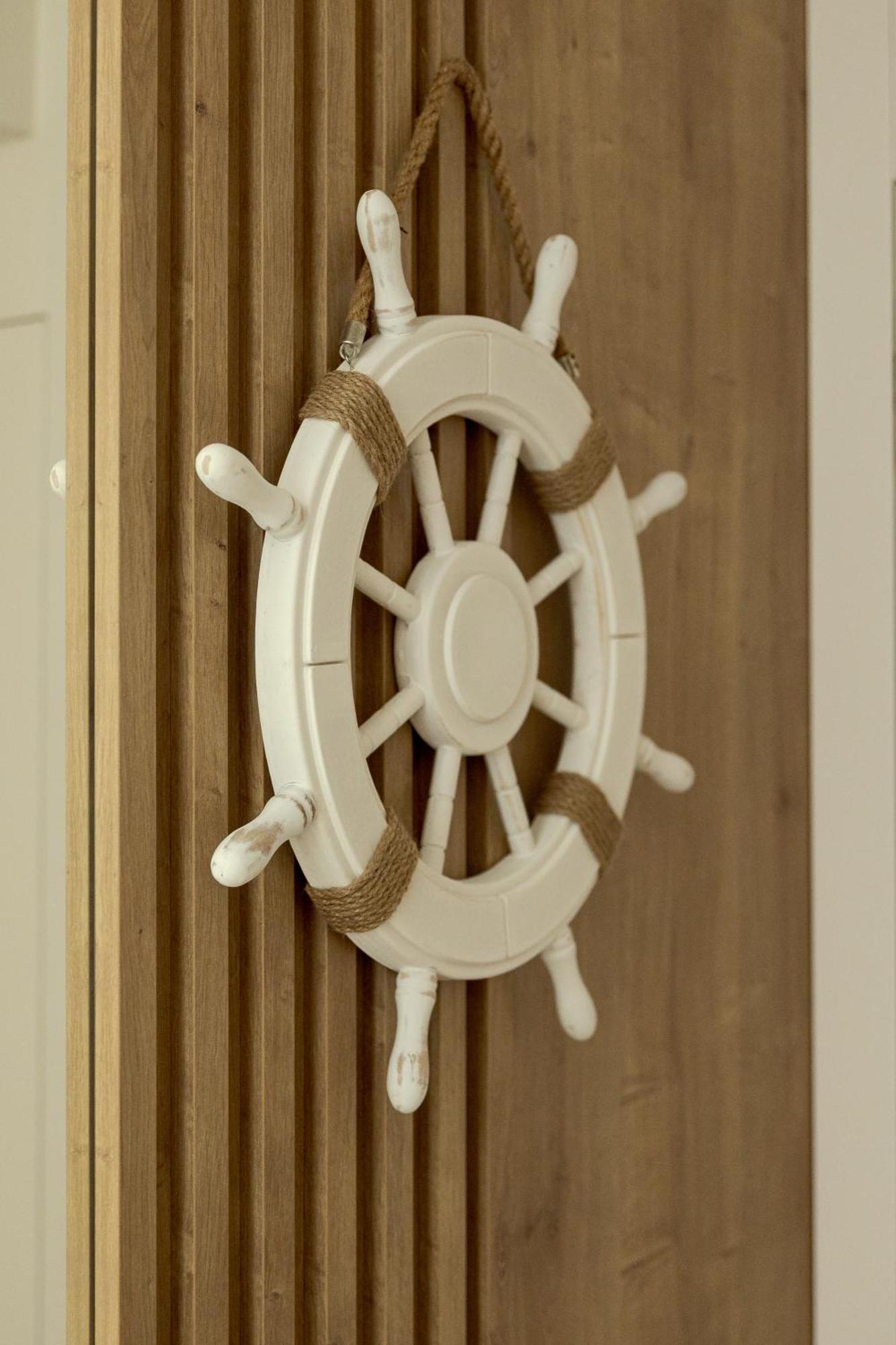 Yacht Park - Delux Waterfront With Free Parking Apartament *